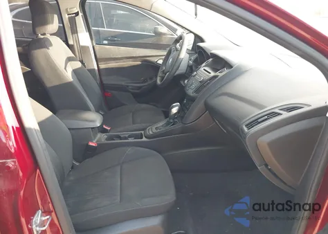 2016 Ford Focus Se из США, поврежденный, VIN 1FADP3F28GL379173